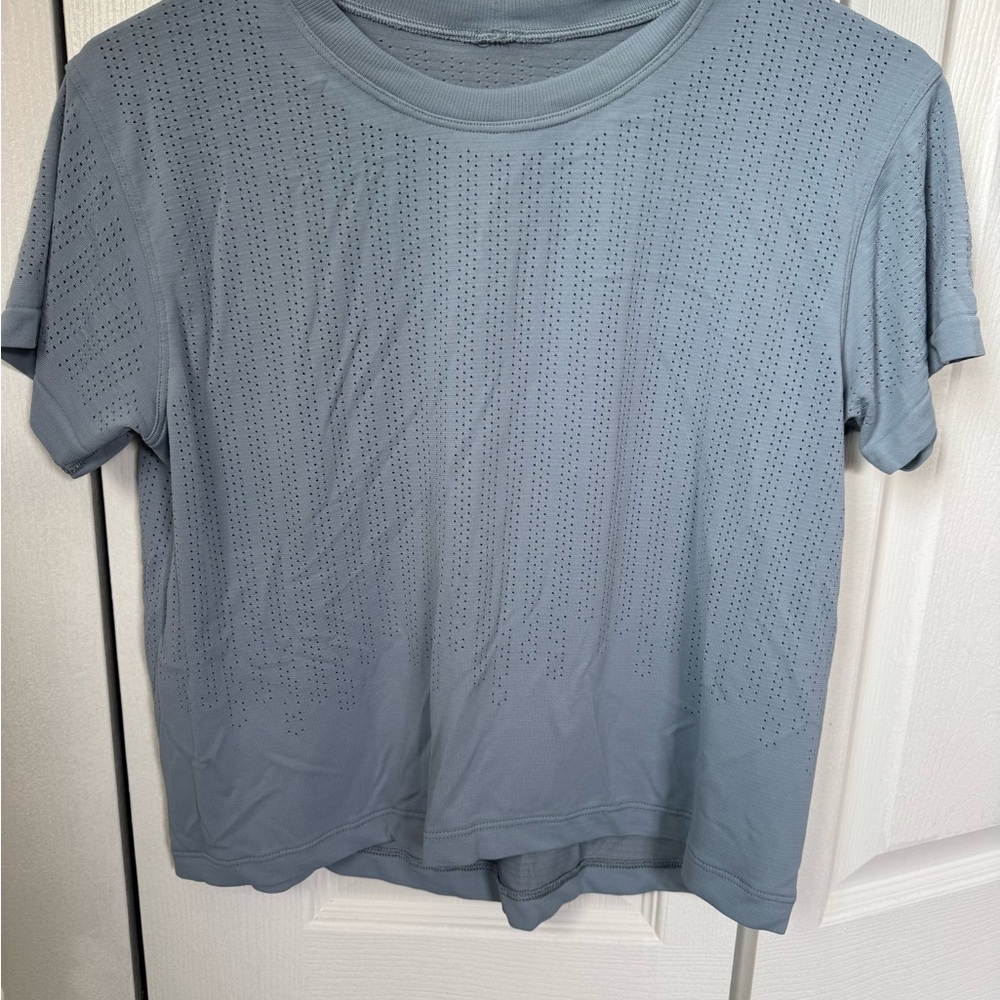 lululemon athletica Short Sleeve Train To Be top